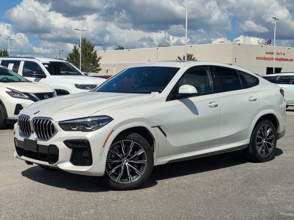 Used 2023 White BMW xDrive40i image 1
