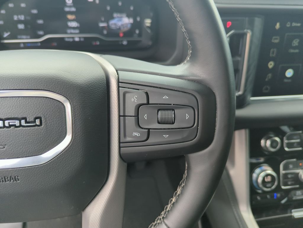 Used 2023 Silver GMC Denali image 22