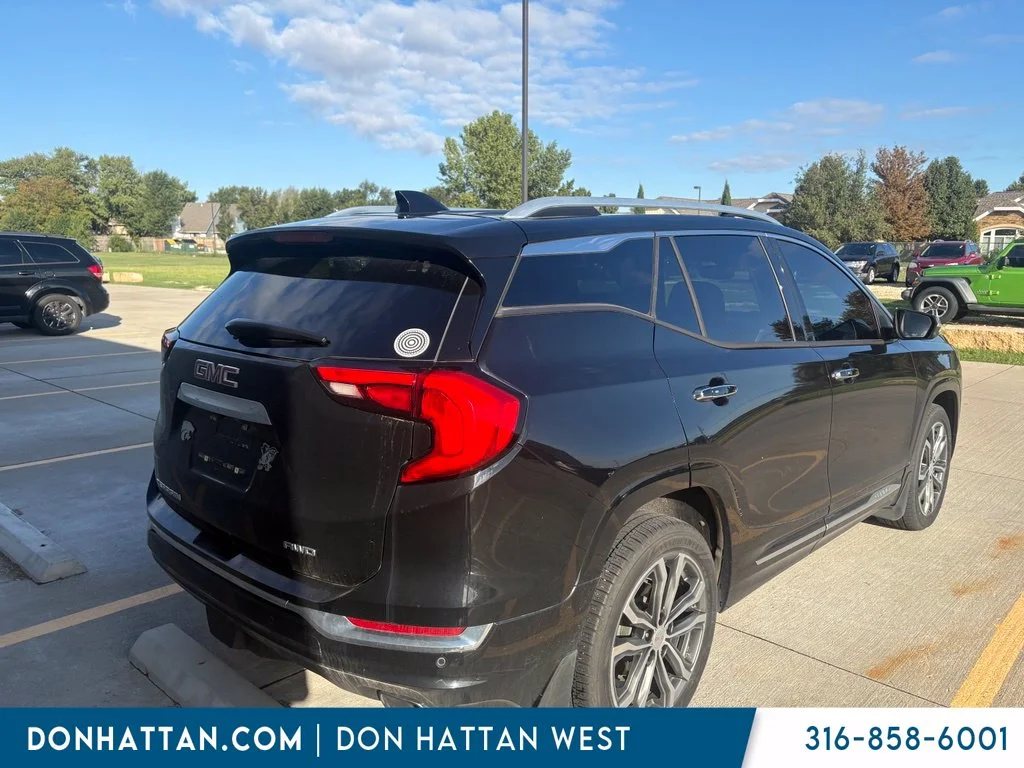 Used 2018 Black GMC Denali image 3