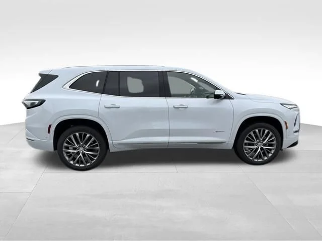 New 2026 Iridescent White Tricoat Buick Avenir image 8