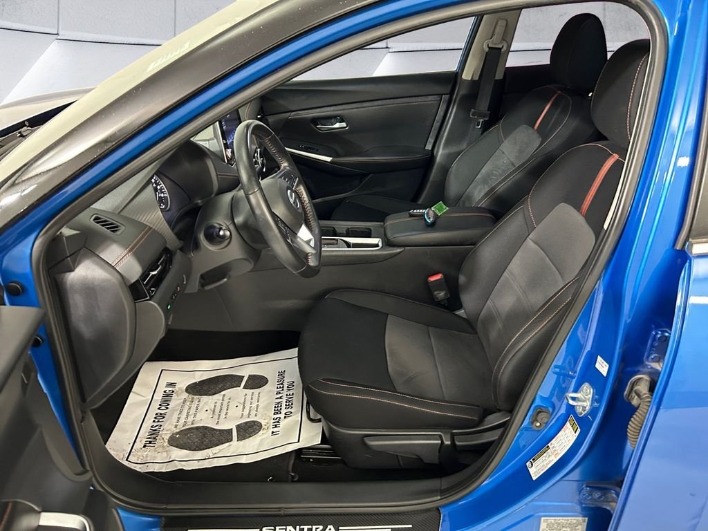Used 2023 Blue Nissan SR image 7