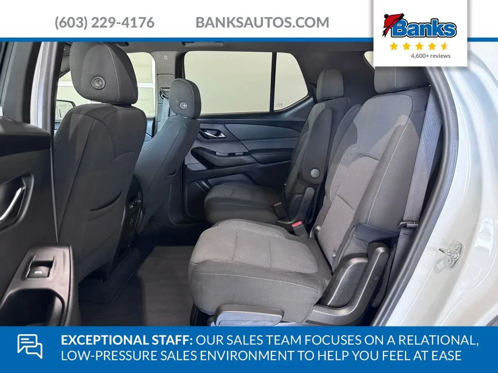 2023 Chevrolet Traverse 1LT - Photo 10