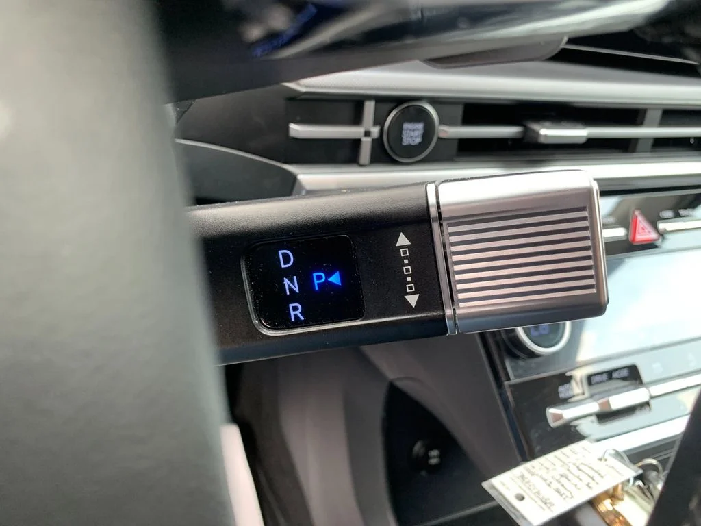 Used 2024 Silver Hyundai XRT image 24