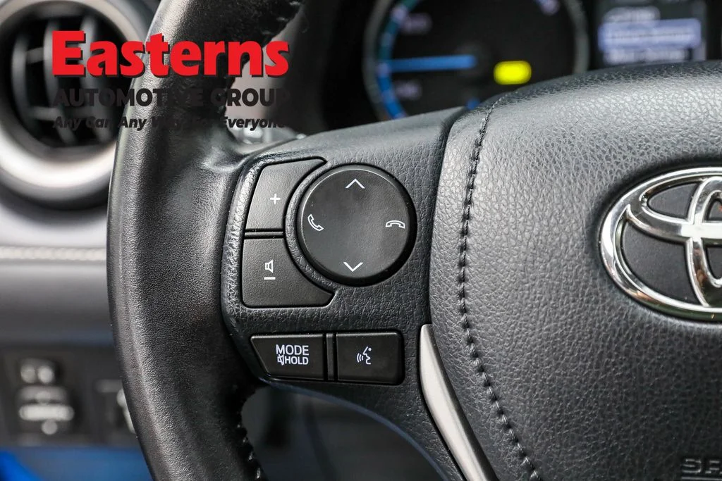 Used 2017 Blue Toyota XLE image 15