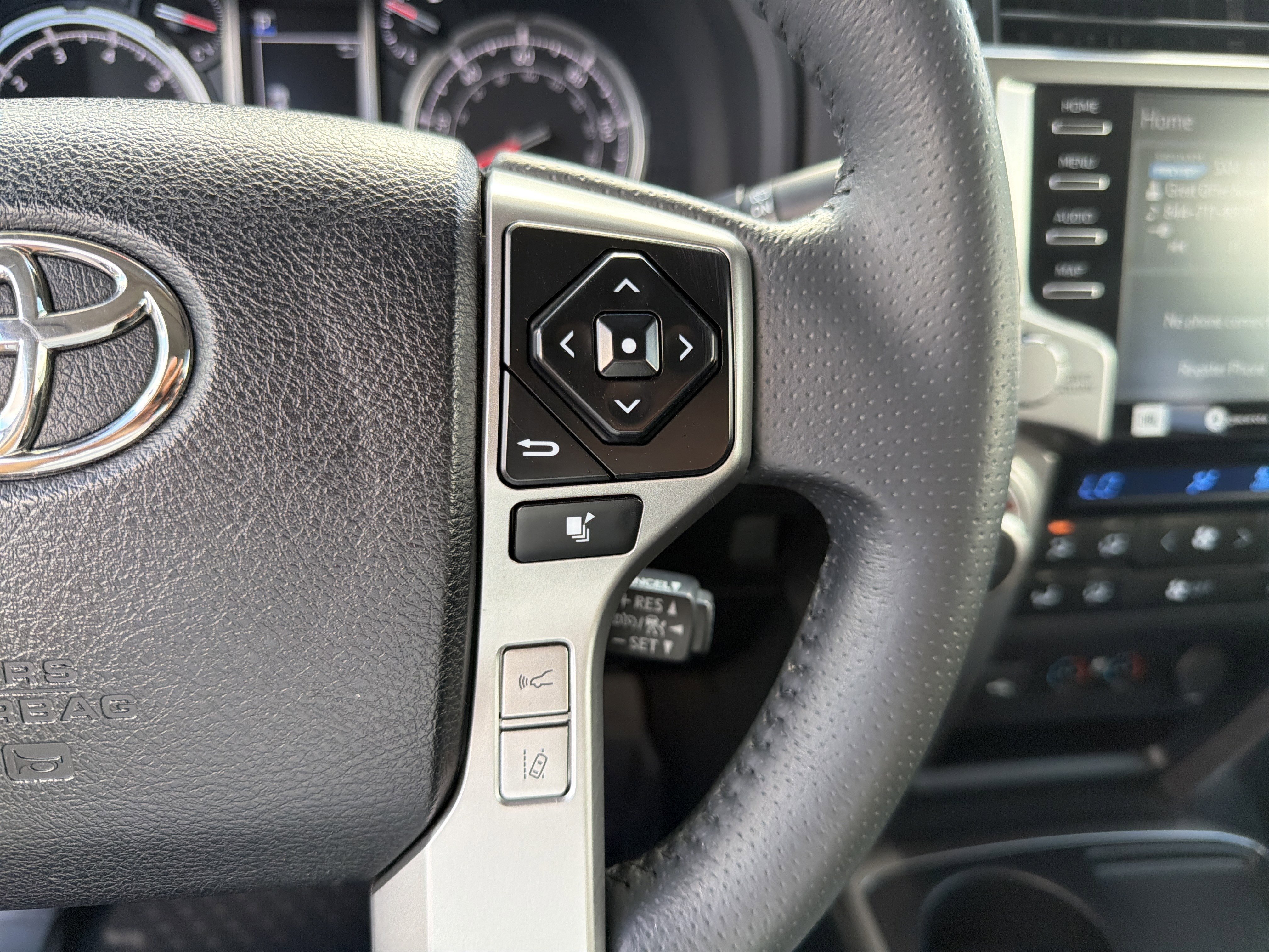 2022 Toyota 4Runner Limited - Photo 11