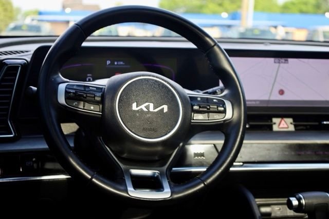Used 2024 Green Kia X-Line image 10