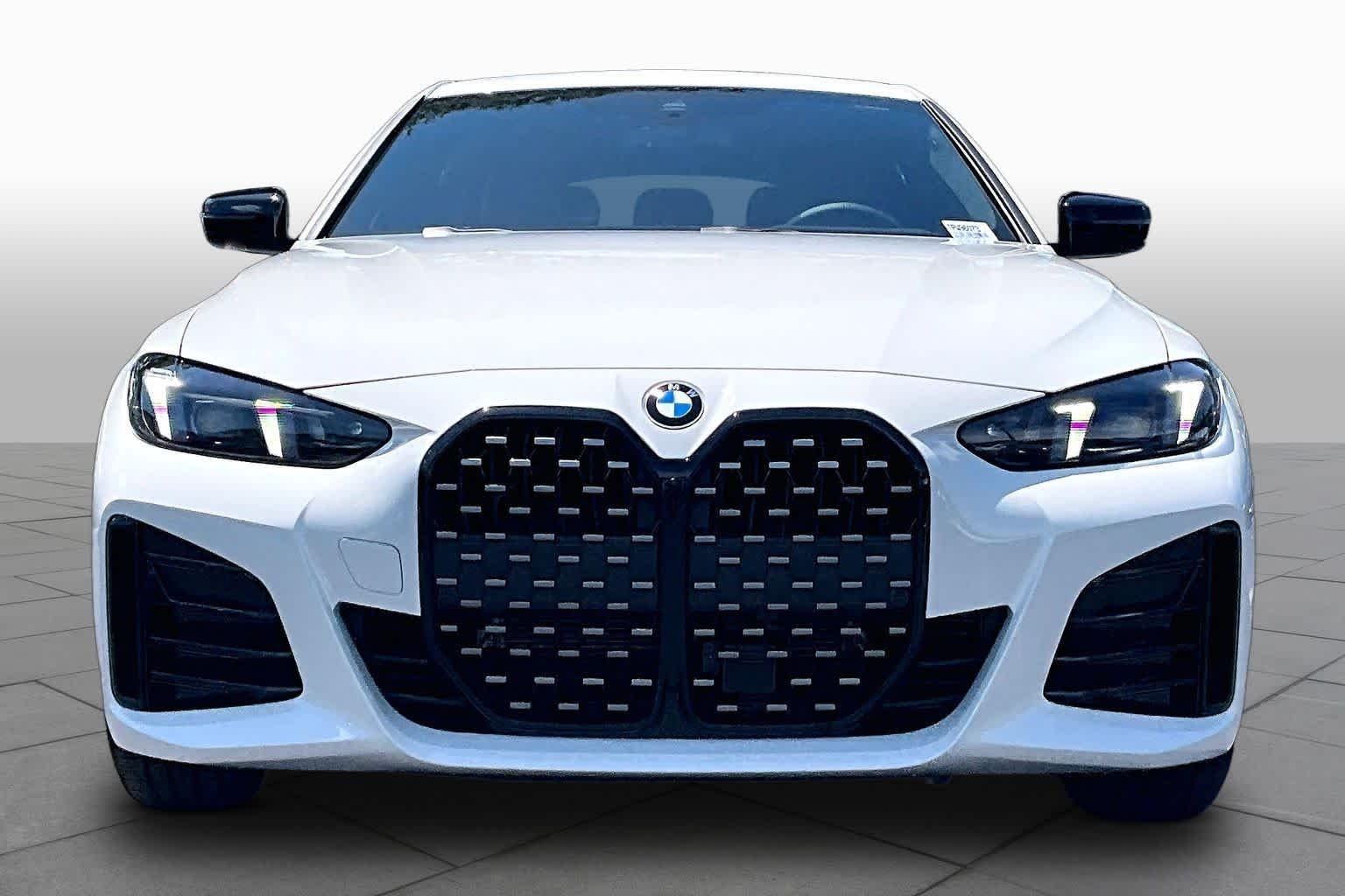 New 2026 Alpine White BMW 430i image 3