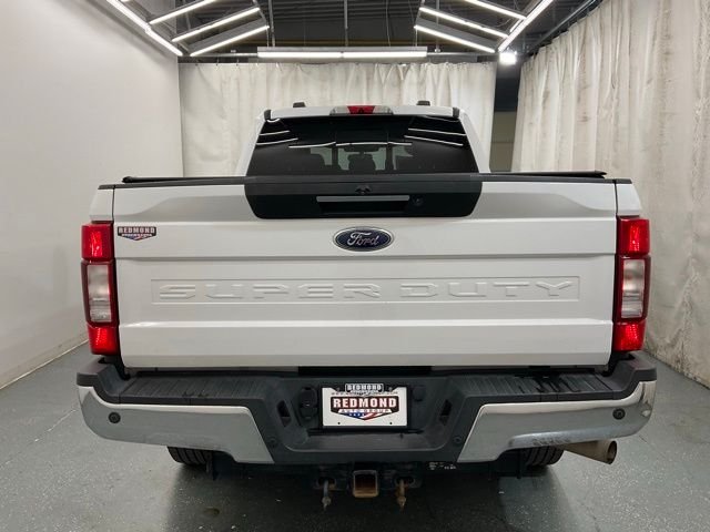 Used 2020 White Ford Lariat image 6