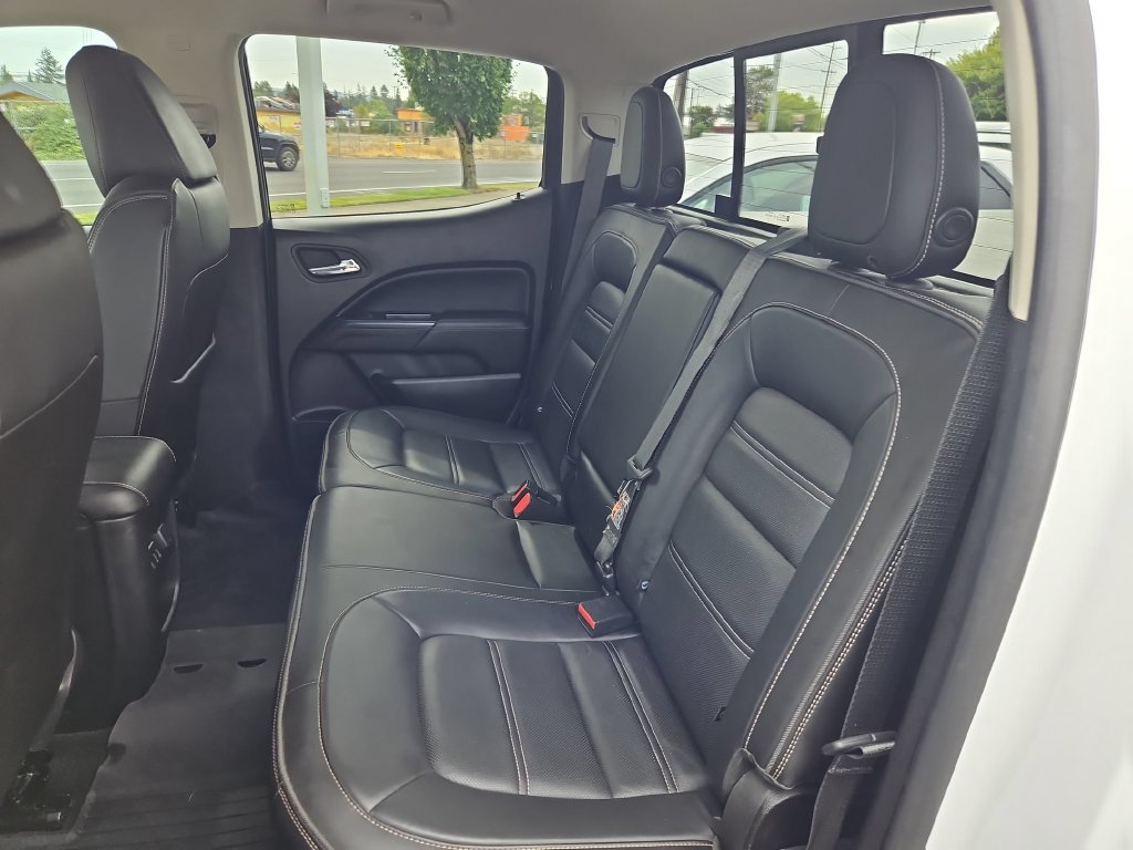 Used 2018 Summit White GMC Denali image 23