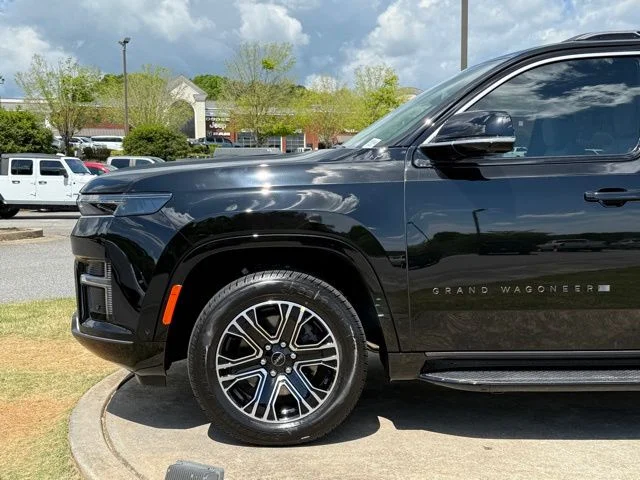 New 2026 High Gloss Black Exterior Paint Jeep  image 12