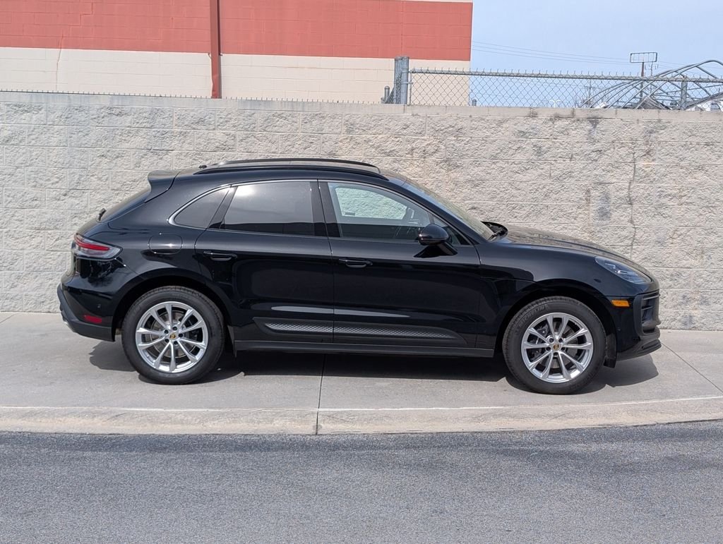 Used 2025 Black Porsche  image 9