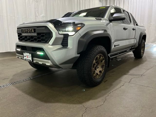Used 2024 Silver Toyota Trailhunter image 25