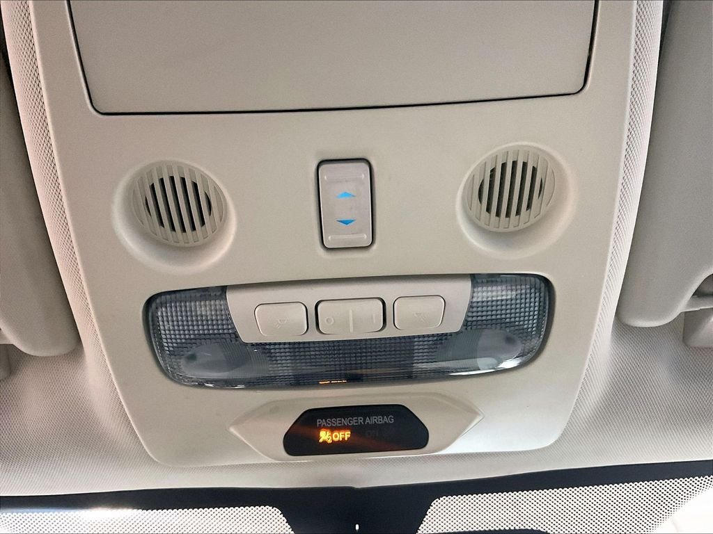 Used 2019 Red Ford SE image 27