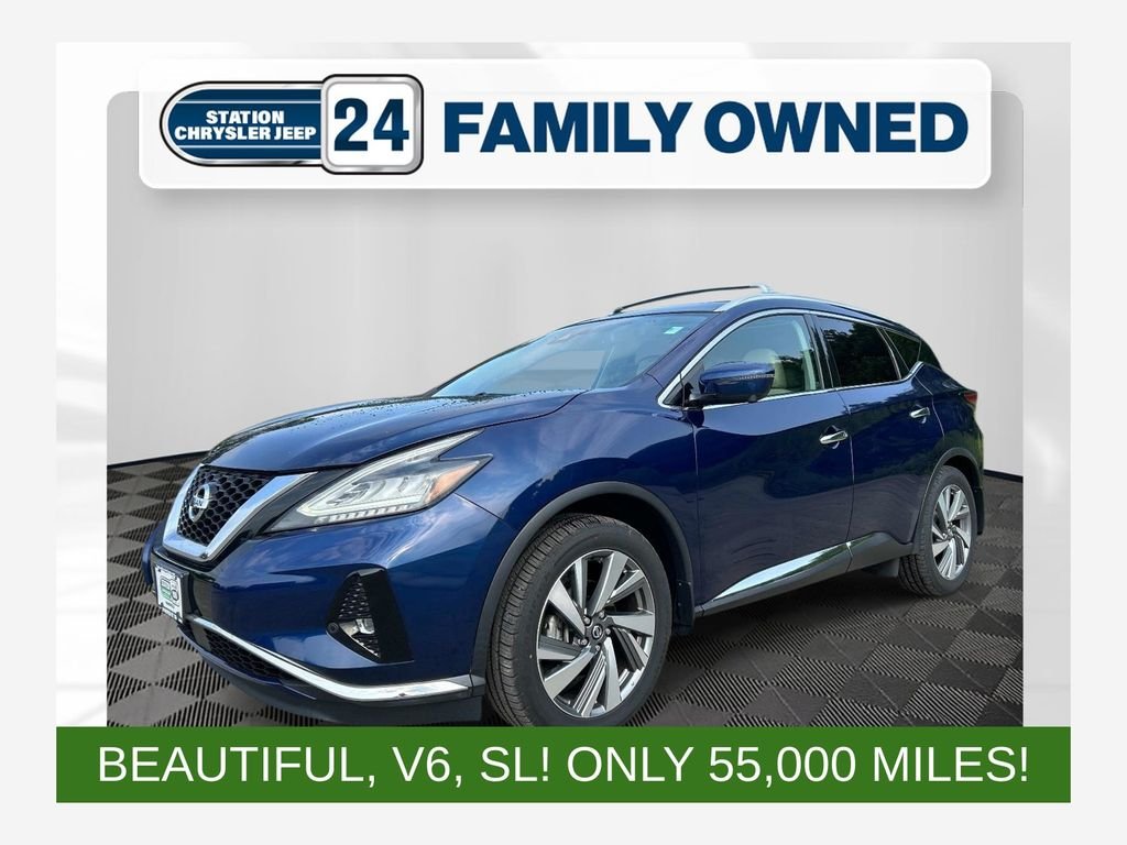 Used 2020 Blue Nissan SL image 1