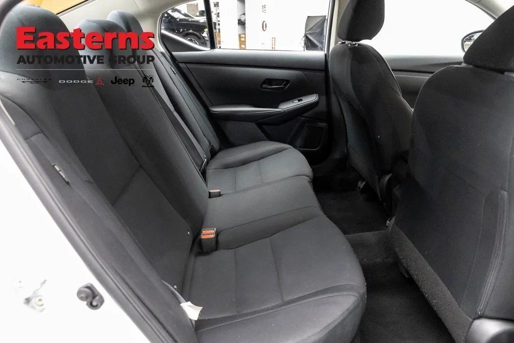 Used 2024 White Nissan S image 22