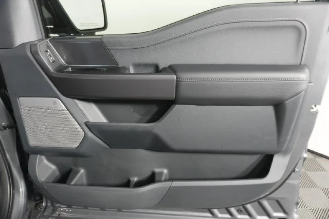 New 2026 Carbonized Gray Metallic Ford Lariat® image 40