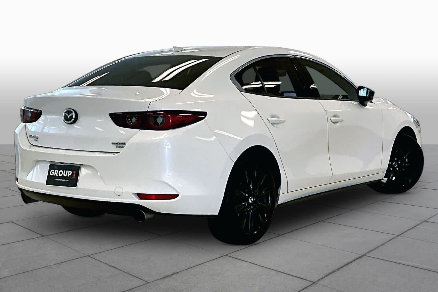 Used 2022 Snowflake White Pearl Mica Mazda 2.5 Turbo image 12
