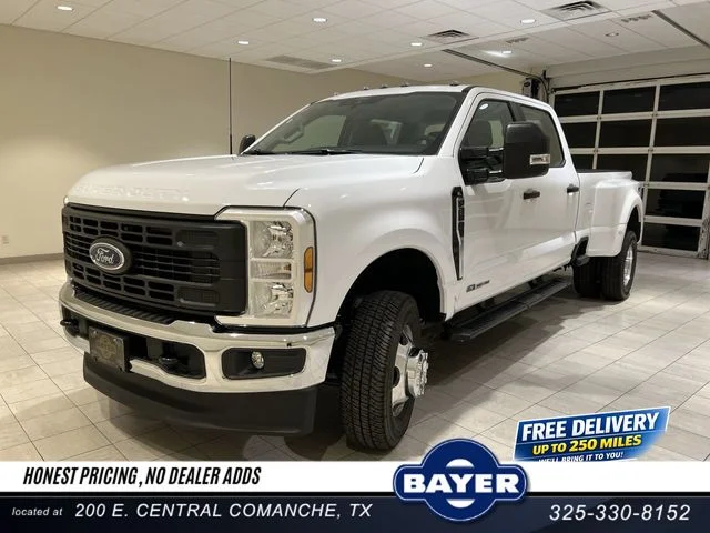 New 2026 Oxford White Ford F-350® XL image 1