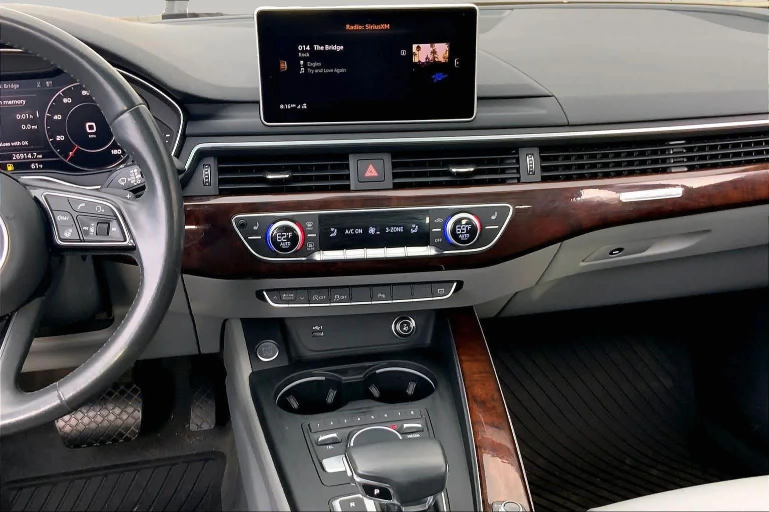 Used 2019 Manhattan Gray Metallic Audi Premium Plus image 7
