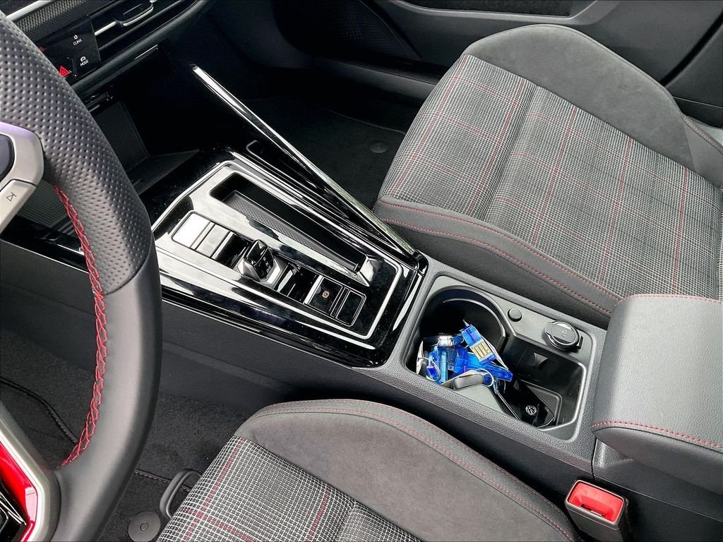 New 2026 White/off-white Volkswagen 2.0T S image 13