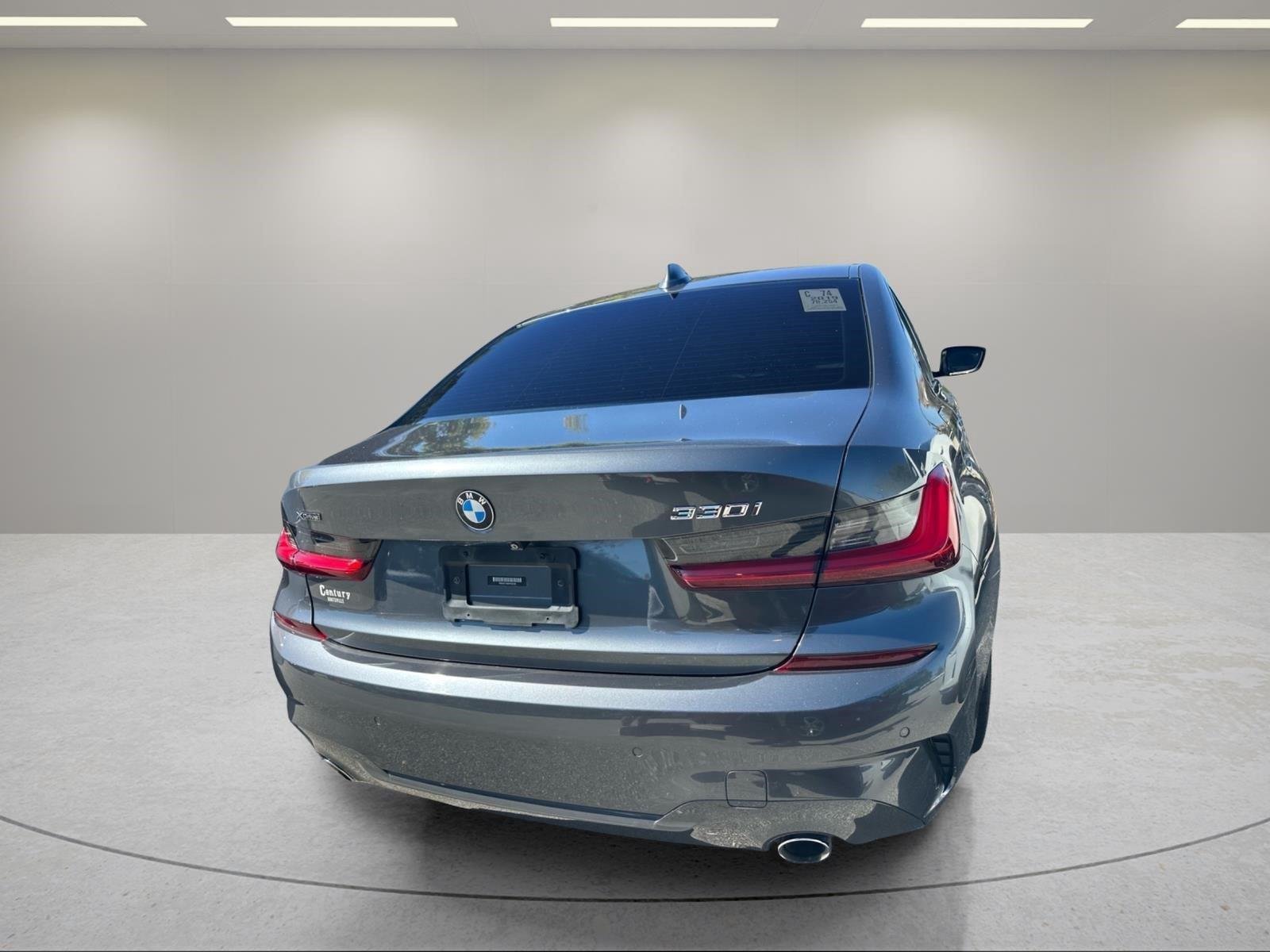 Used 2019 Mineral Gray Metallic BMW 330i xDrive image 17