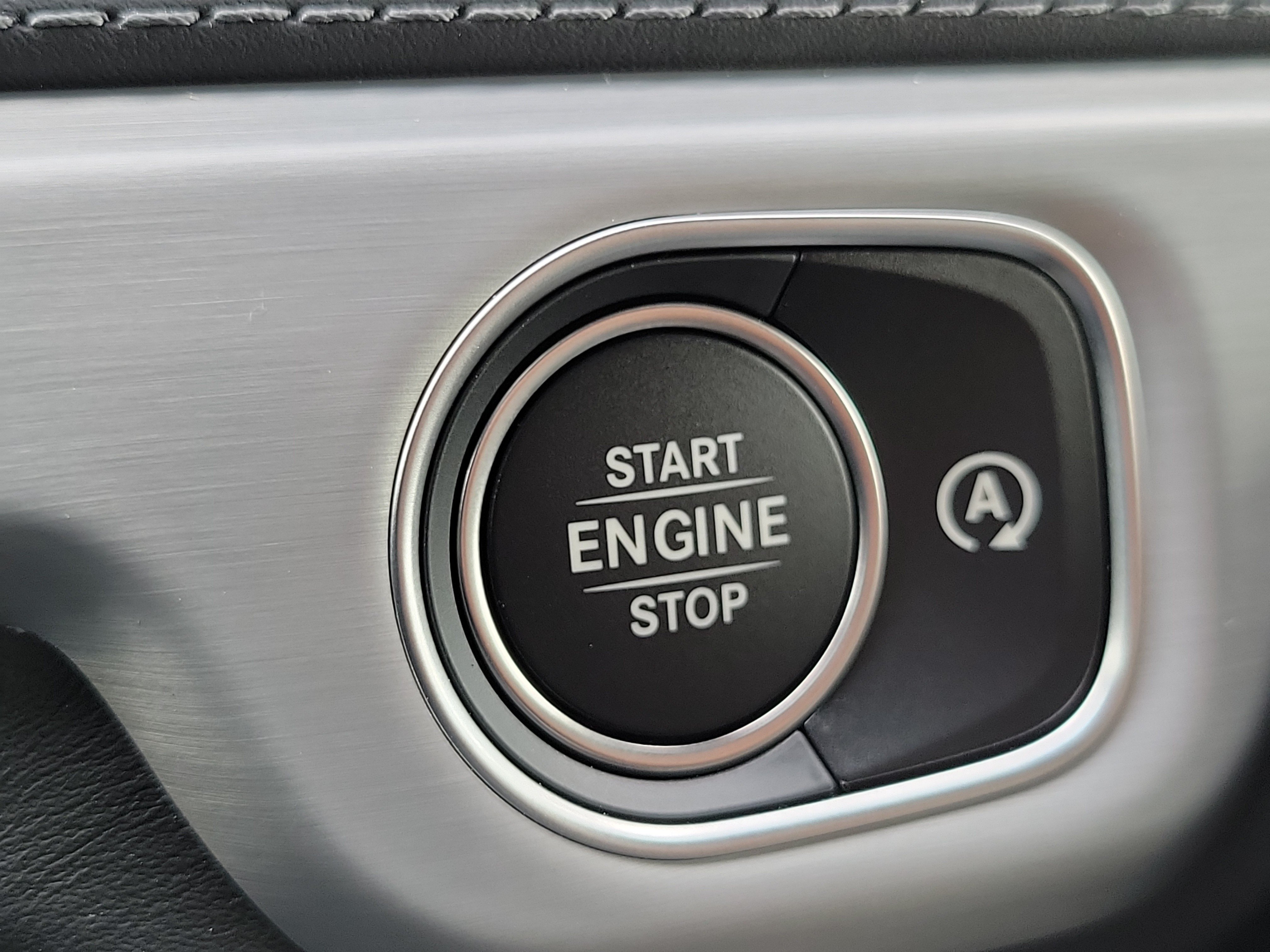 New 2027 MANUFAKTUR Dark Blue Non-Metallic Mercedes-Benz AMG® G 63 SUV image 60