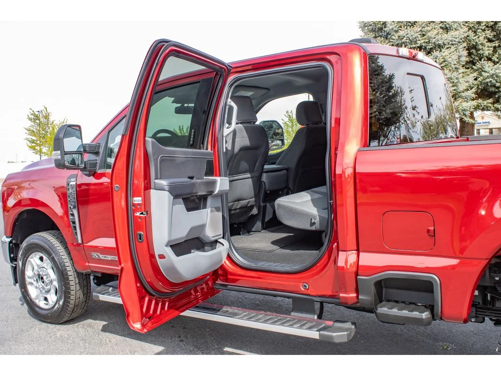 2026 Ford F-250 Super Duty XLT - Photo 16
