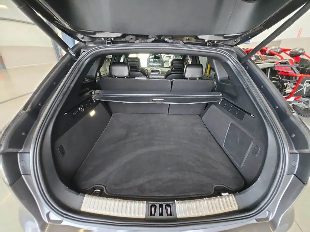 Used 2020 Gray Lincoln Reserve image 23
