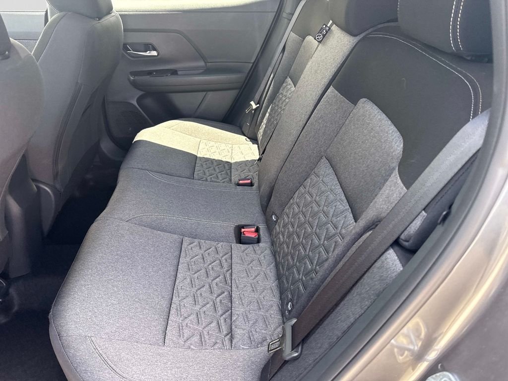 Used 2025 Gray Nissan SV image 15