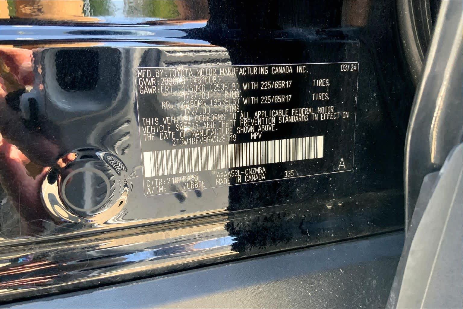 Used 2024 Midnight Black Metallic Toyota XLE image 34