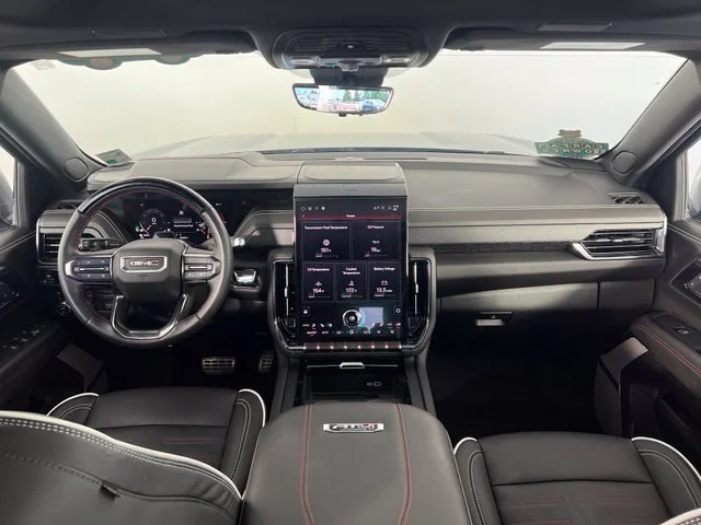 2025 GMC Yukon AT4 Ultimate - Photo 36
