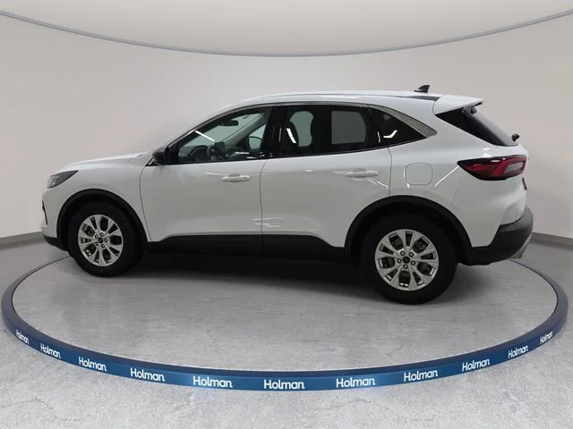 Certified Used 2023 Oxford White Ford Active image 7
