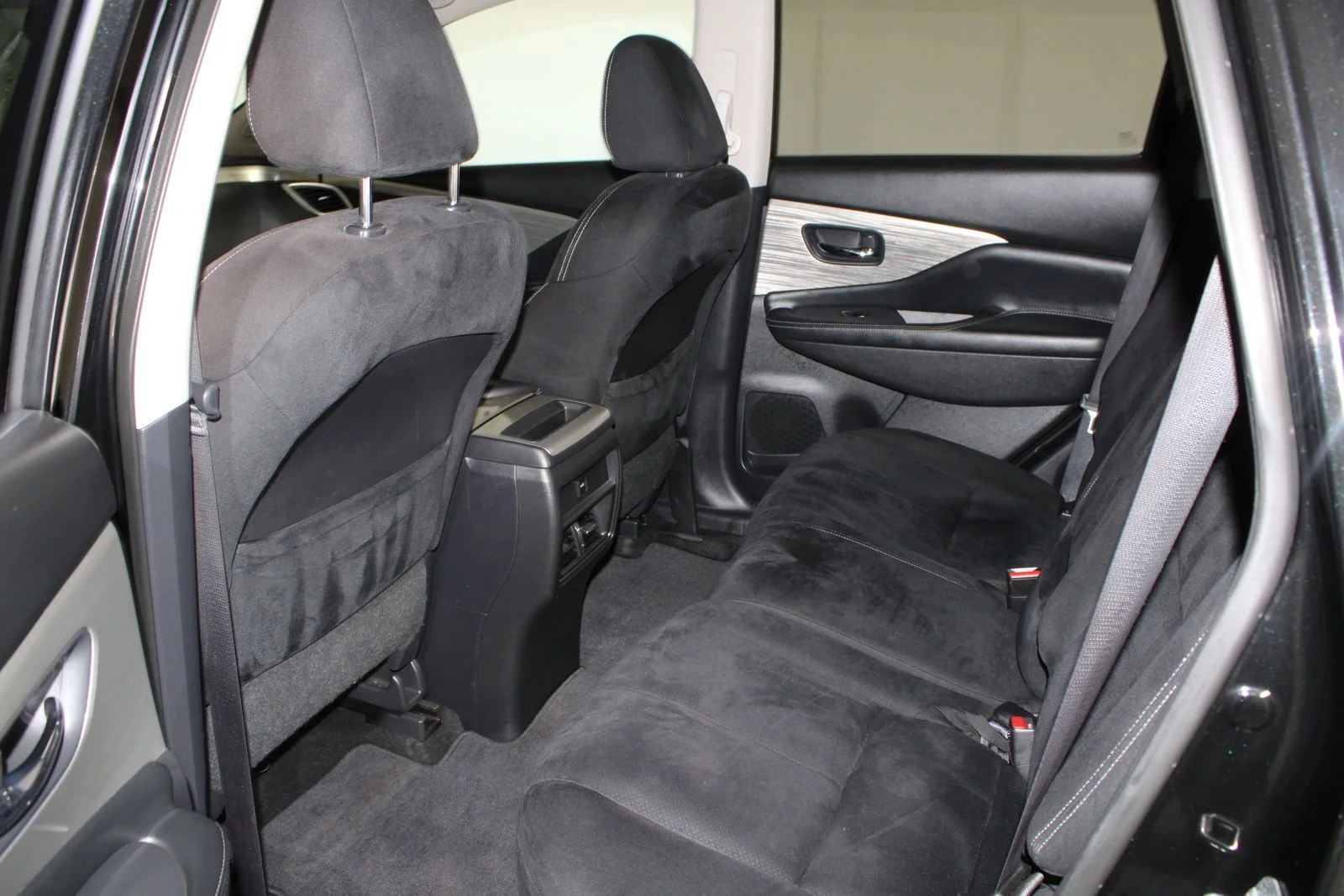Used 2016 Black Nissan SV image 17