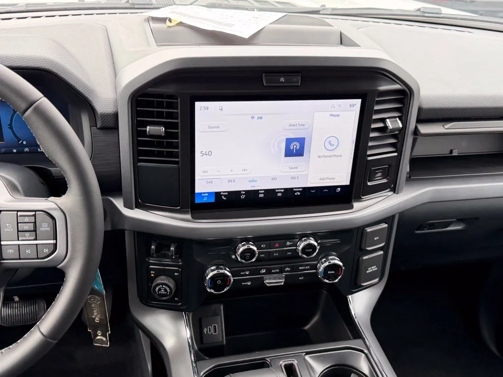 New 2026 Oxford White Ford XLT image 22