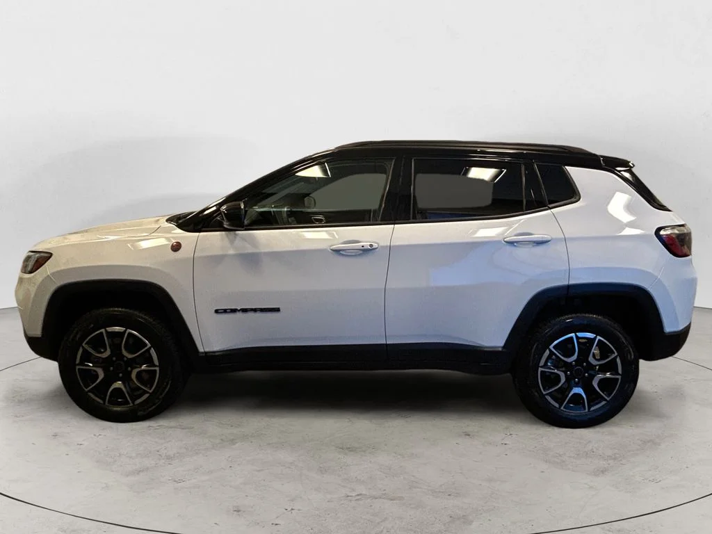 Used 2025 Bright White Jeep Trailhawk image 2