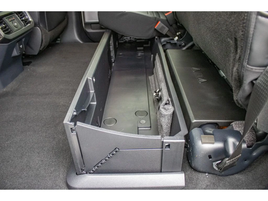 2026 Ford F-350 Super Duty Platinum - Photo 42