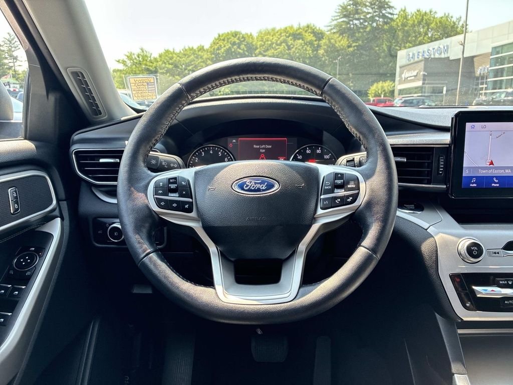 Used 2023 White Ford XLT image 20
