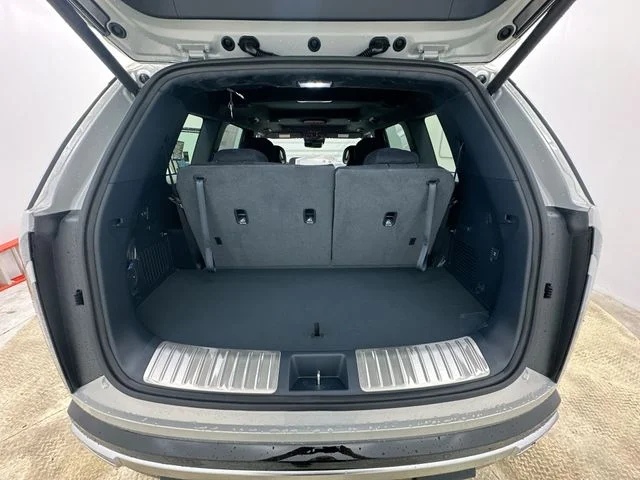 New 2027 Ivory Silver Kia SX-PRESTIGE image 22