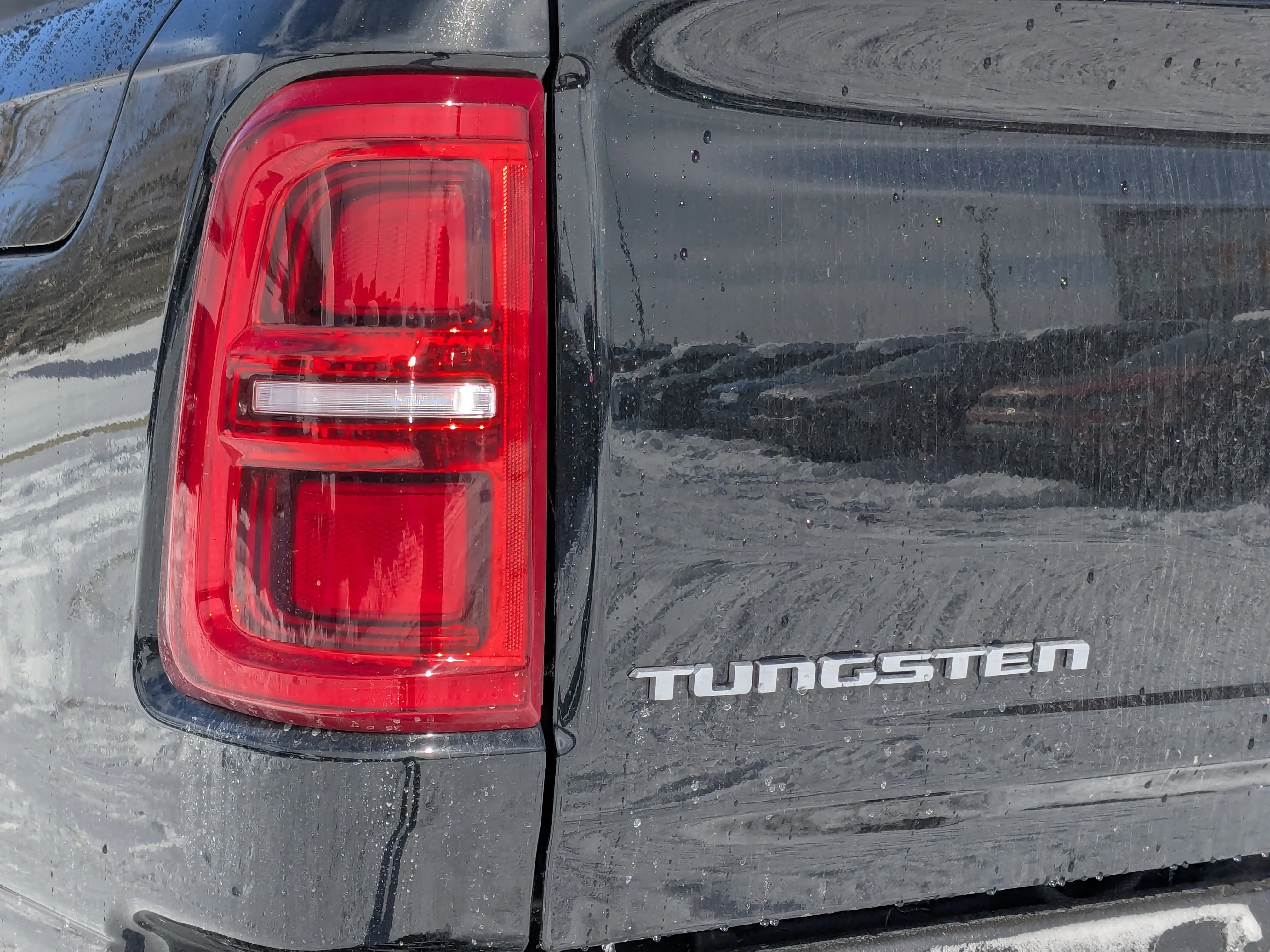 New 2026 Black RAM Tungsten - - Hurricane HO - Multi-Fnctn Tailgate - Prem Lthr - Trailer Brake - 8-Spd Auto & More! image 10