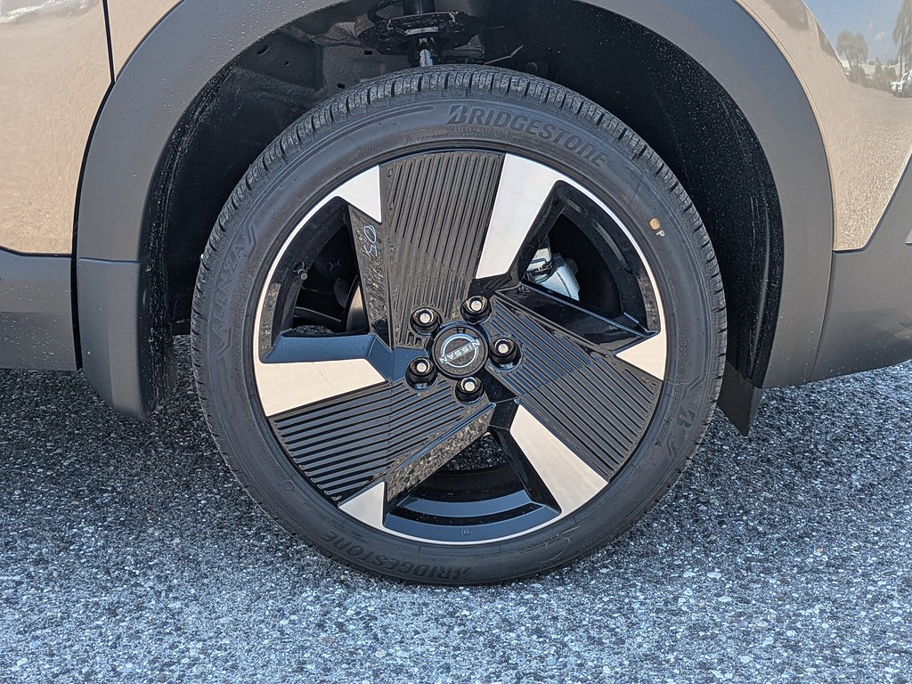 2026 Nissan KICKS SR - Photo 11
