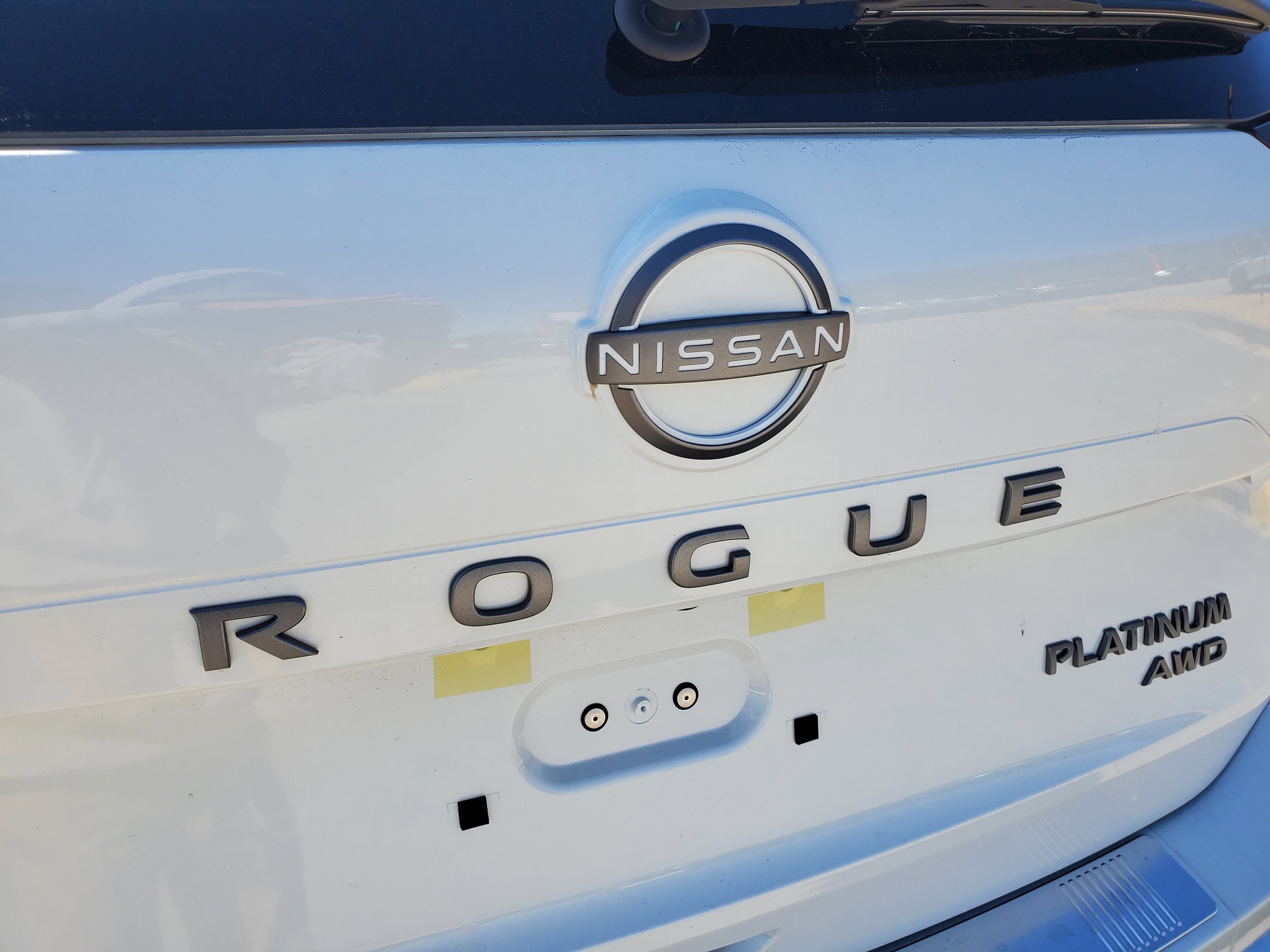 New 2026 Everest White Pearl TriCoat Nissan Platinum image 10