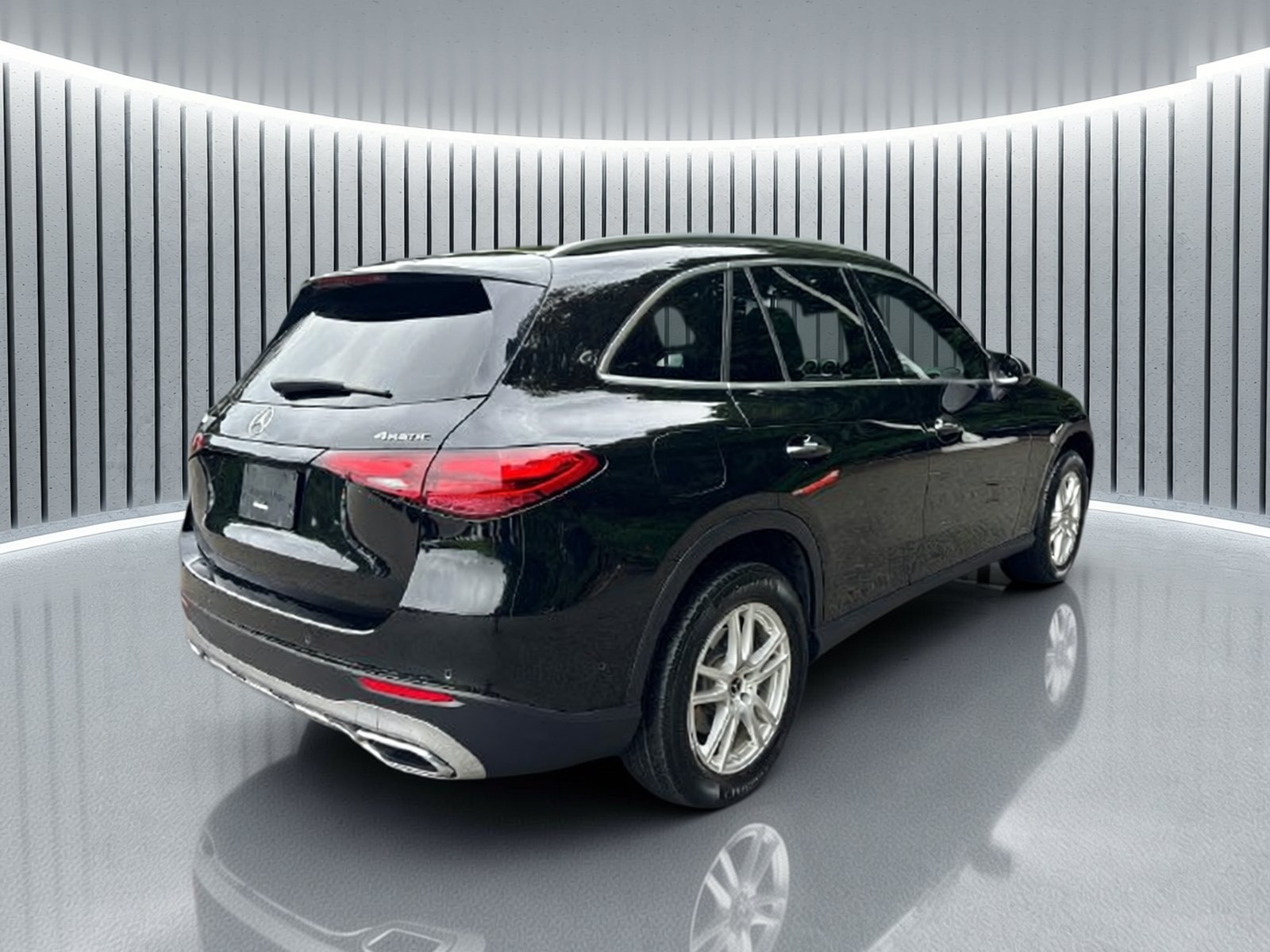Certified Used 2023 Black Mercedes-Benz GLC 300 image 5