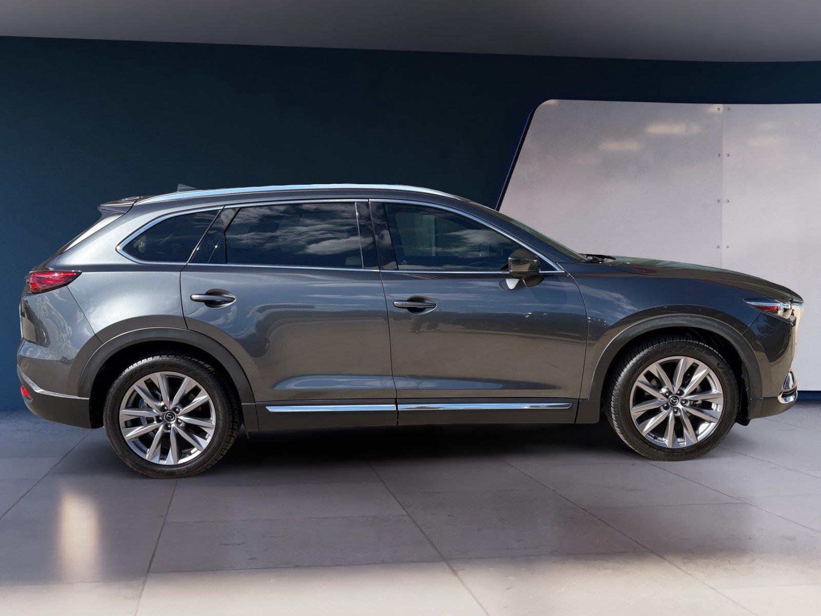 Used 2023 Machine Gray Metallic Mazda Grand Touring image 6