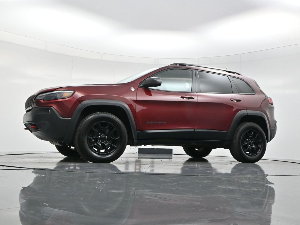 Used 2020 Velvet Red Pearlcoat Jeep Trailhawk image 53