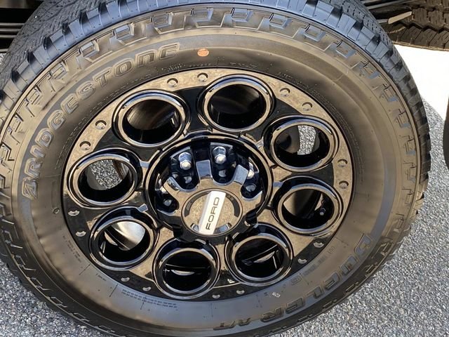 Used 2024 Black Ford Lariat image 32