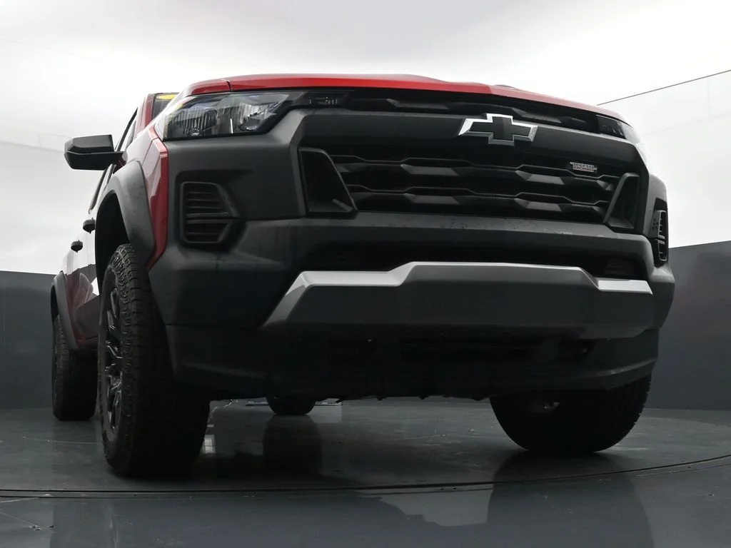 Used 2024 Red Chevrolet Trail Boss image 32