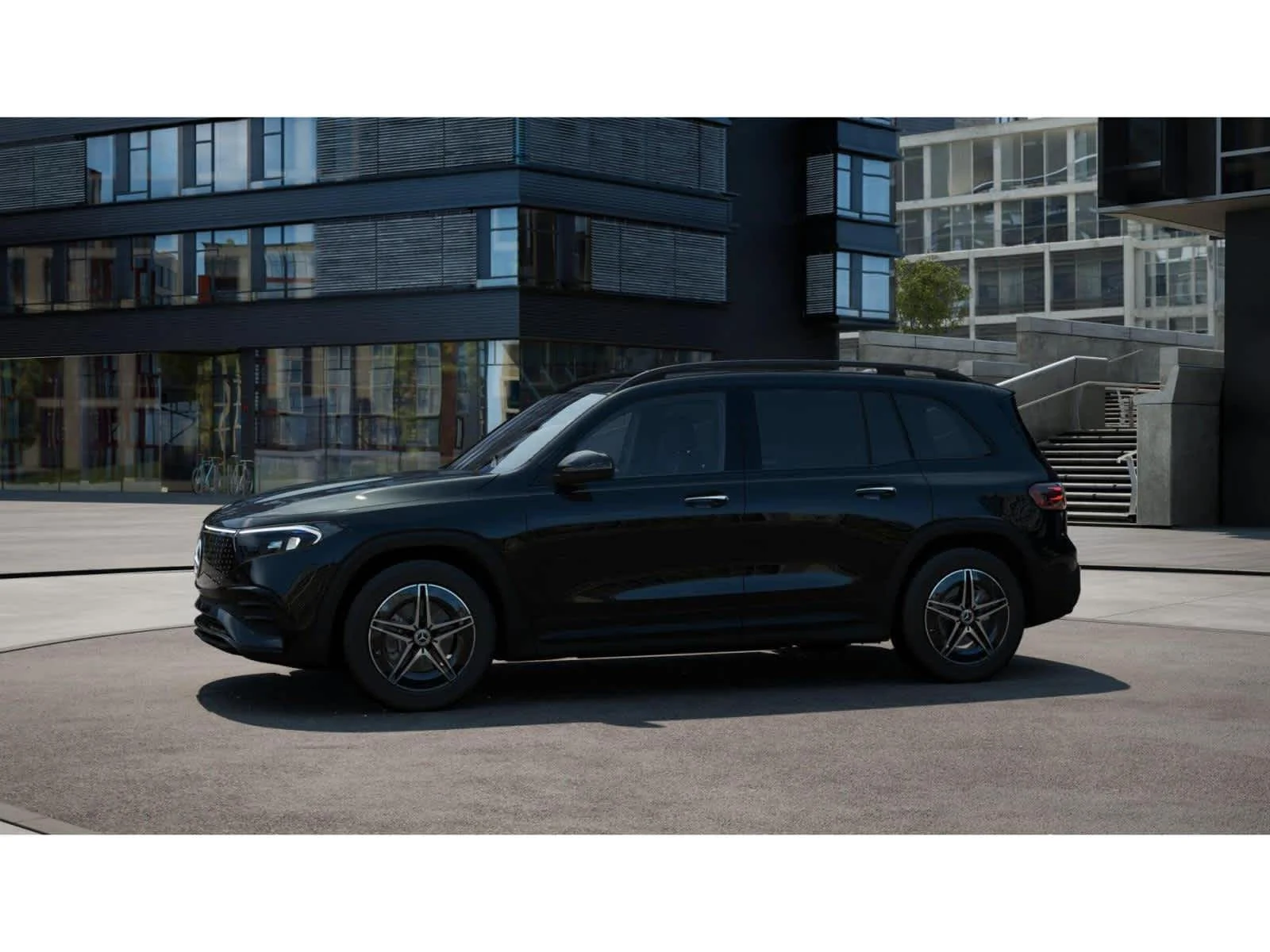 Used 2024 Night Black Mercedes-Benz EQB 250+ image 35