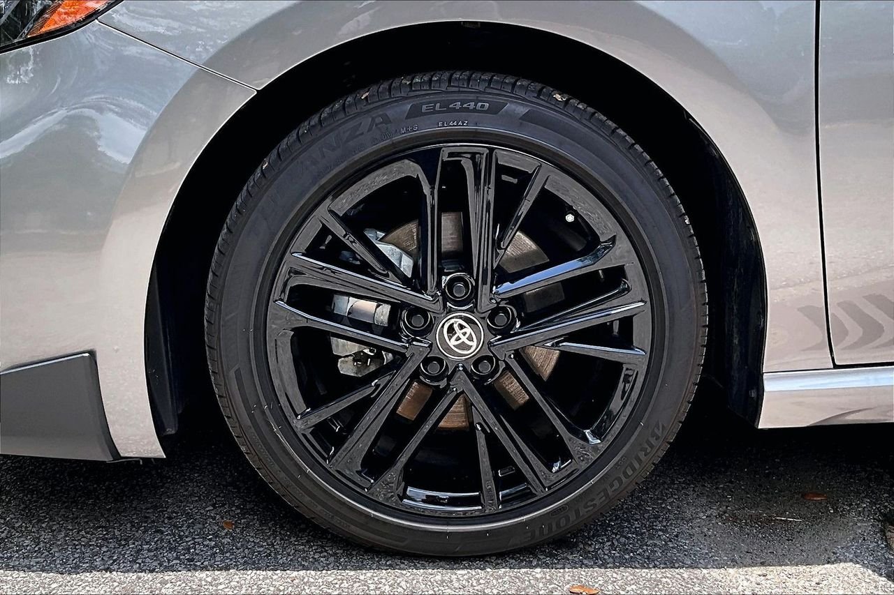 Certified Used 2025  Toyota SE image 34
