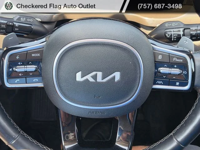 Used 2022 Wolf Gray Kia SX-Prestige image 28