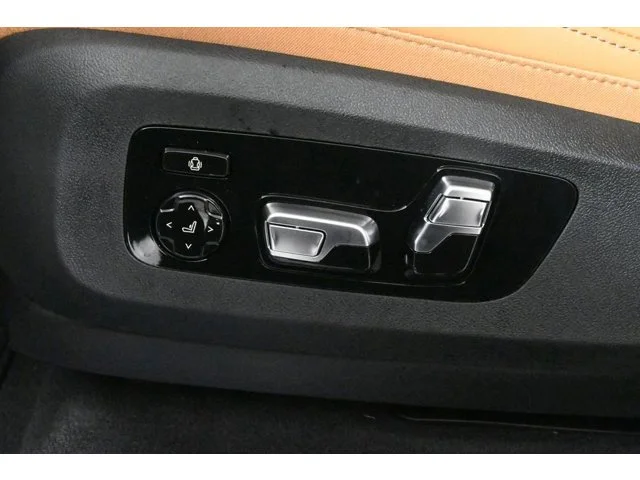 New 2026 Alpine White BMW xDrive40i image 26